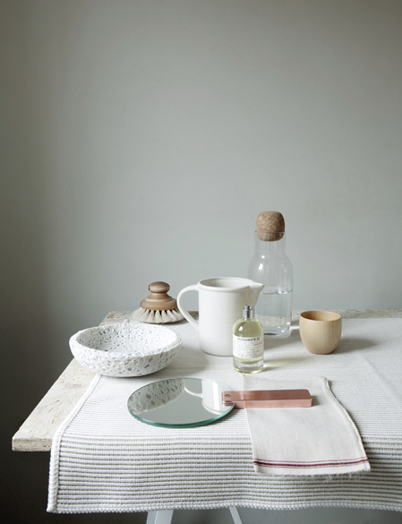 Lovely Styling by Stefanie Maas - via Coco Lapine